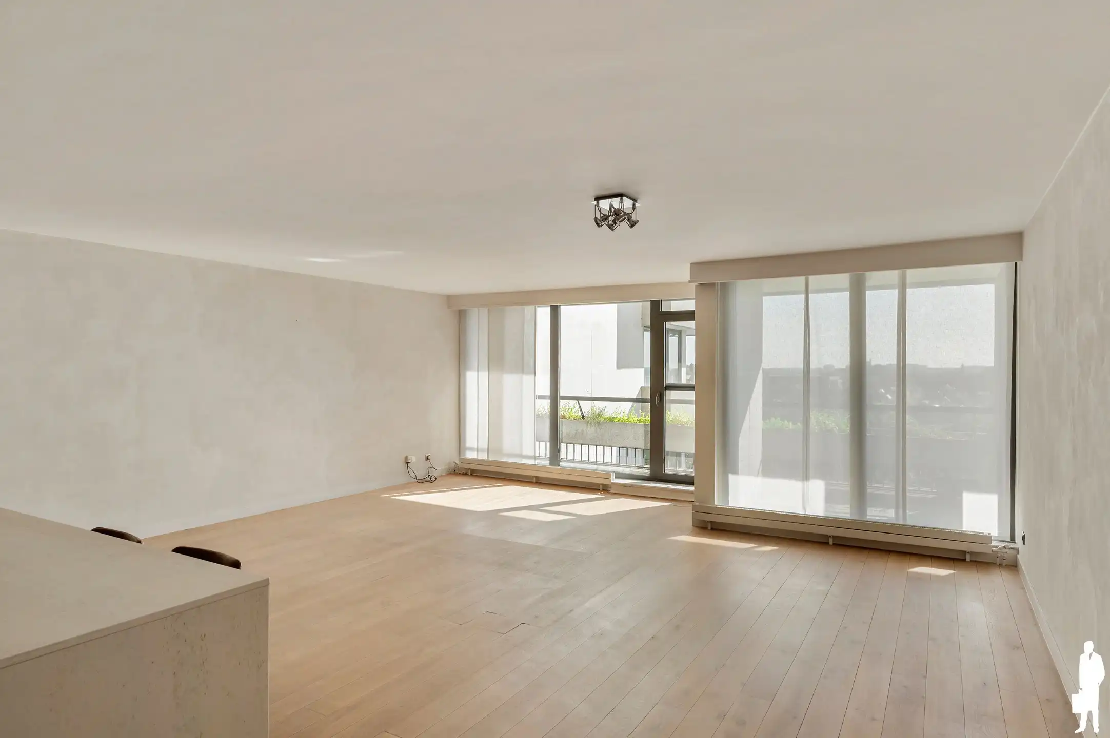 Volledig gerenoveerd en instapklaar appartement van 121 m² + 26 m² terras foto 9