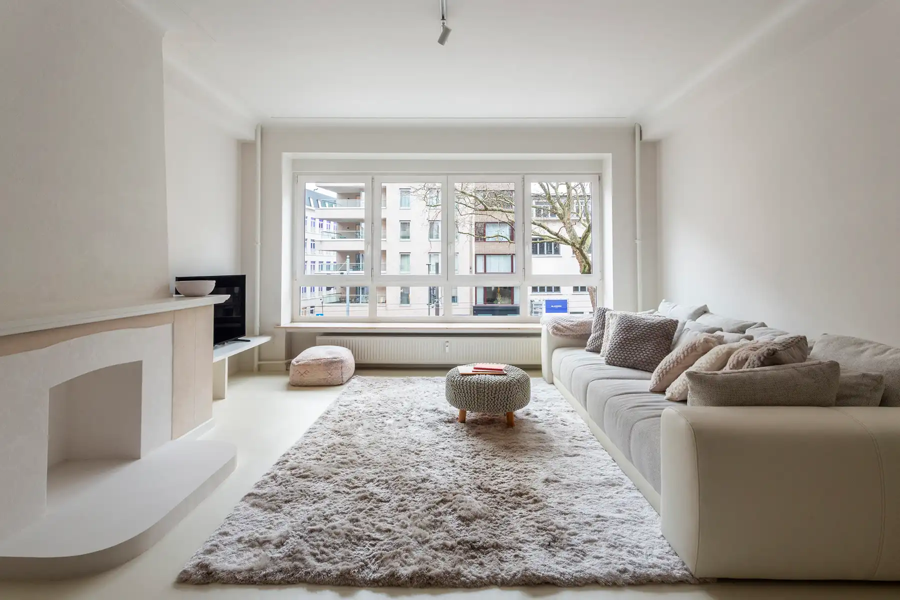 Lichtrijk bemeubeld stadsappartement op toplocatie foto 11