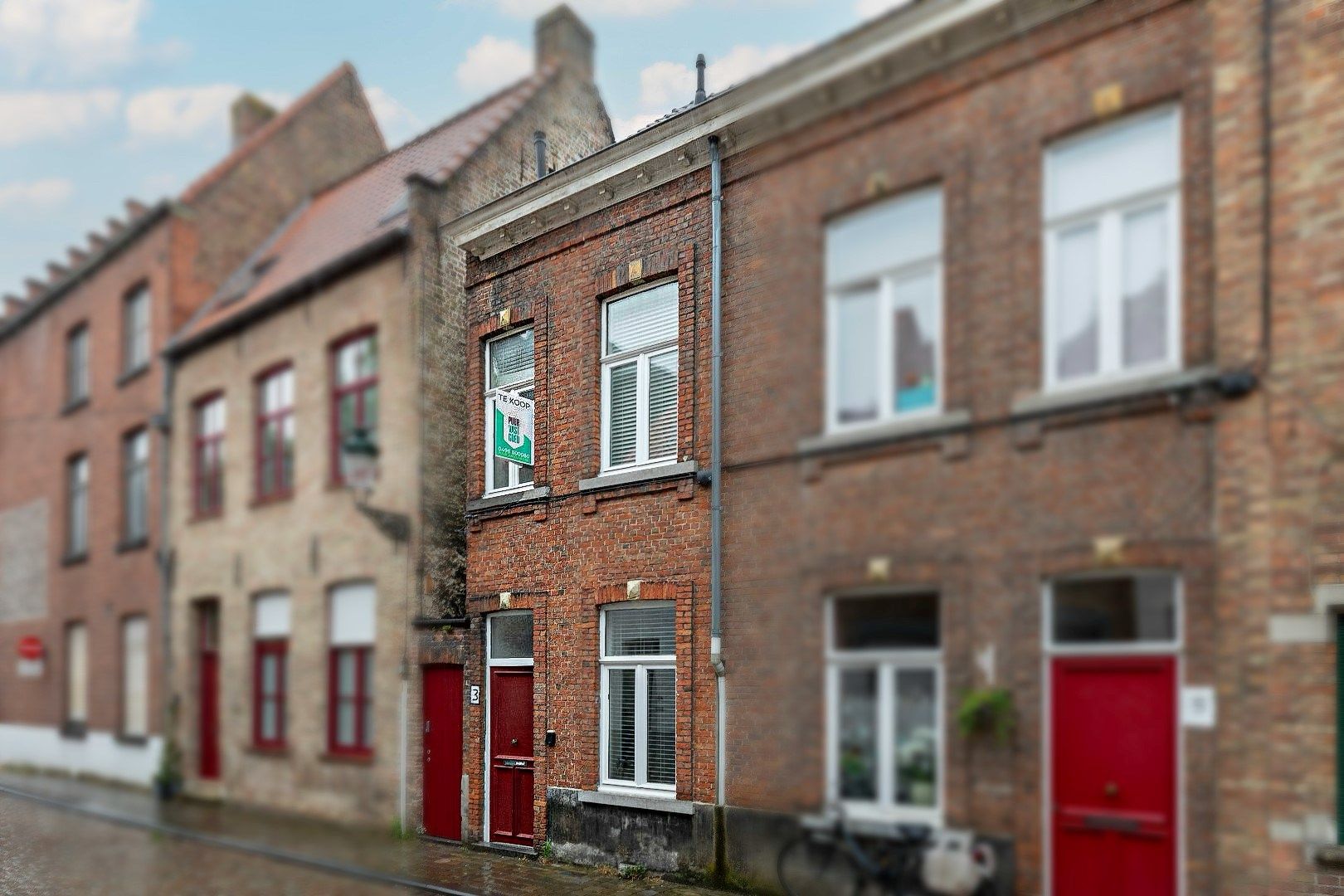 Vernieuwde stadswoning in het hart van Brugge met vergunde gastenkamer foto 15