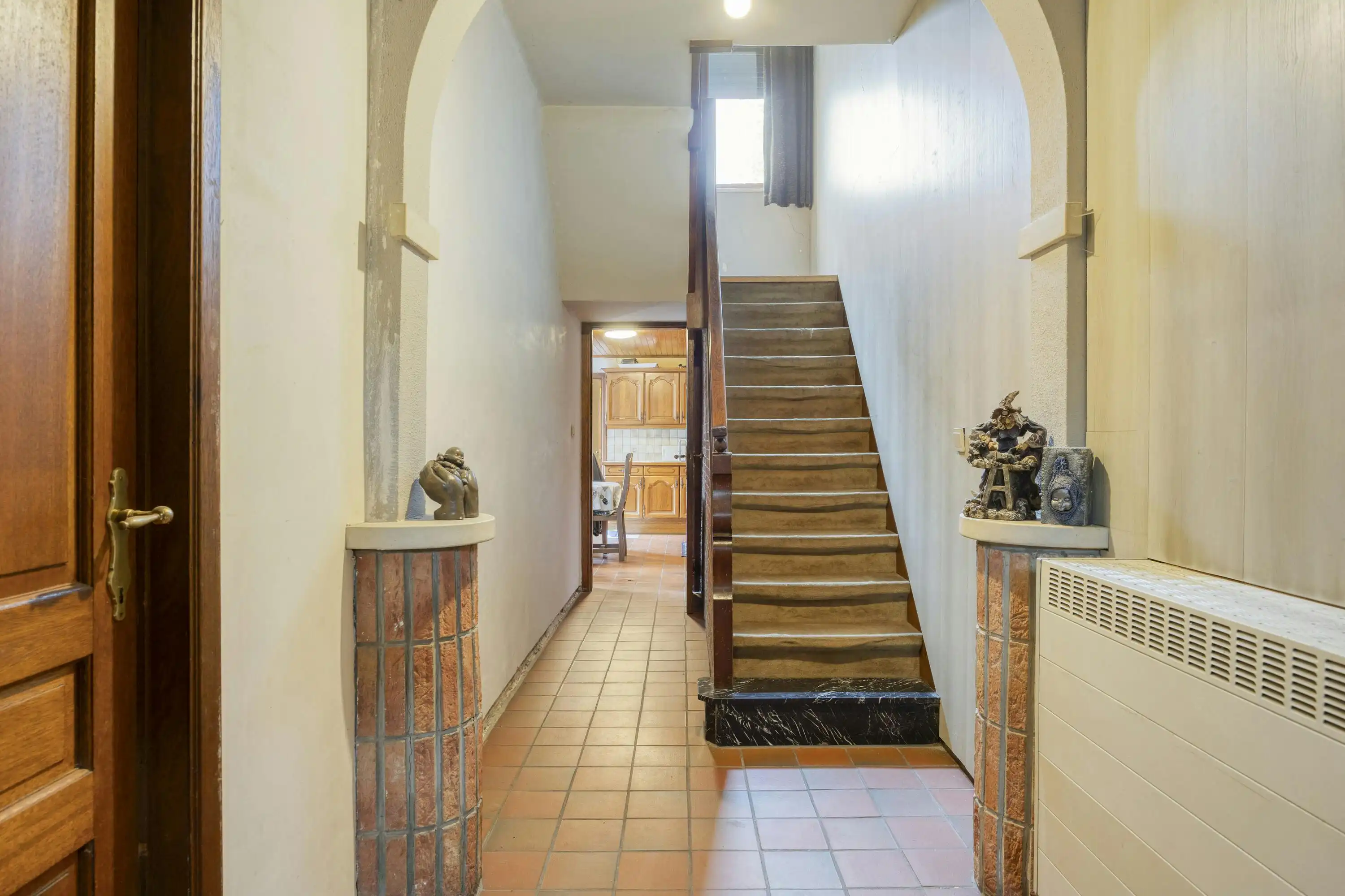 Huis met magazijn te koop in Bazel  foto 2