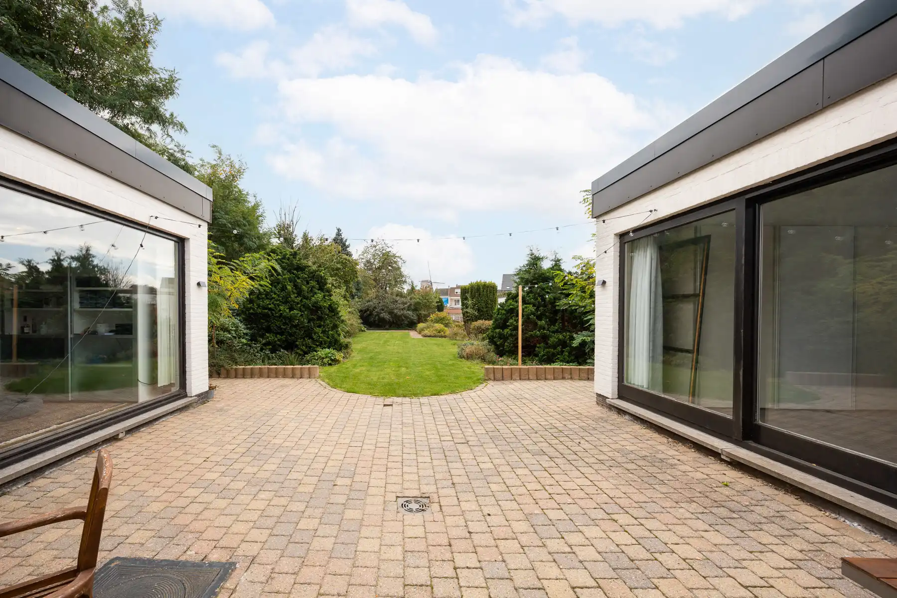 Lichtrijke, gelijkvloerse woning op ruim perceel foto 25