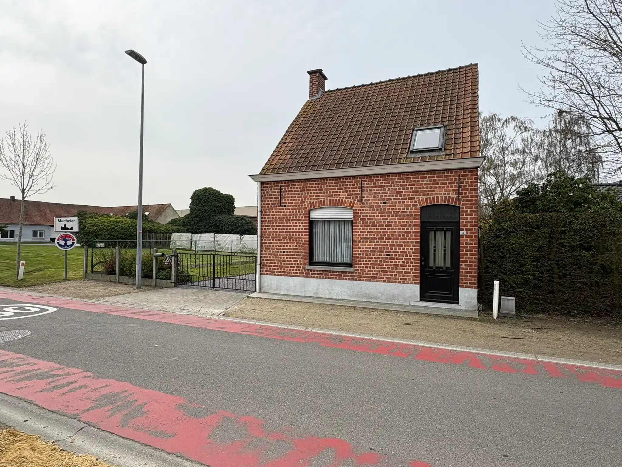 Gebouw te huur Tuttegemstraat 4 - 9870 Zulte