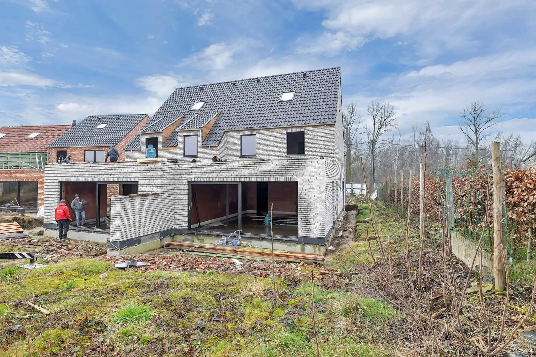 Halfopen bebouwing op een groot perceel in Denderhoutem foto 6