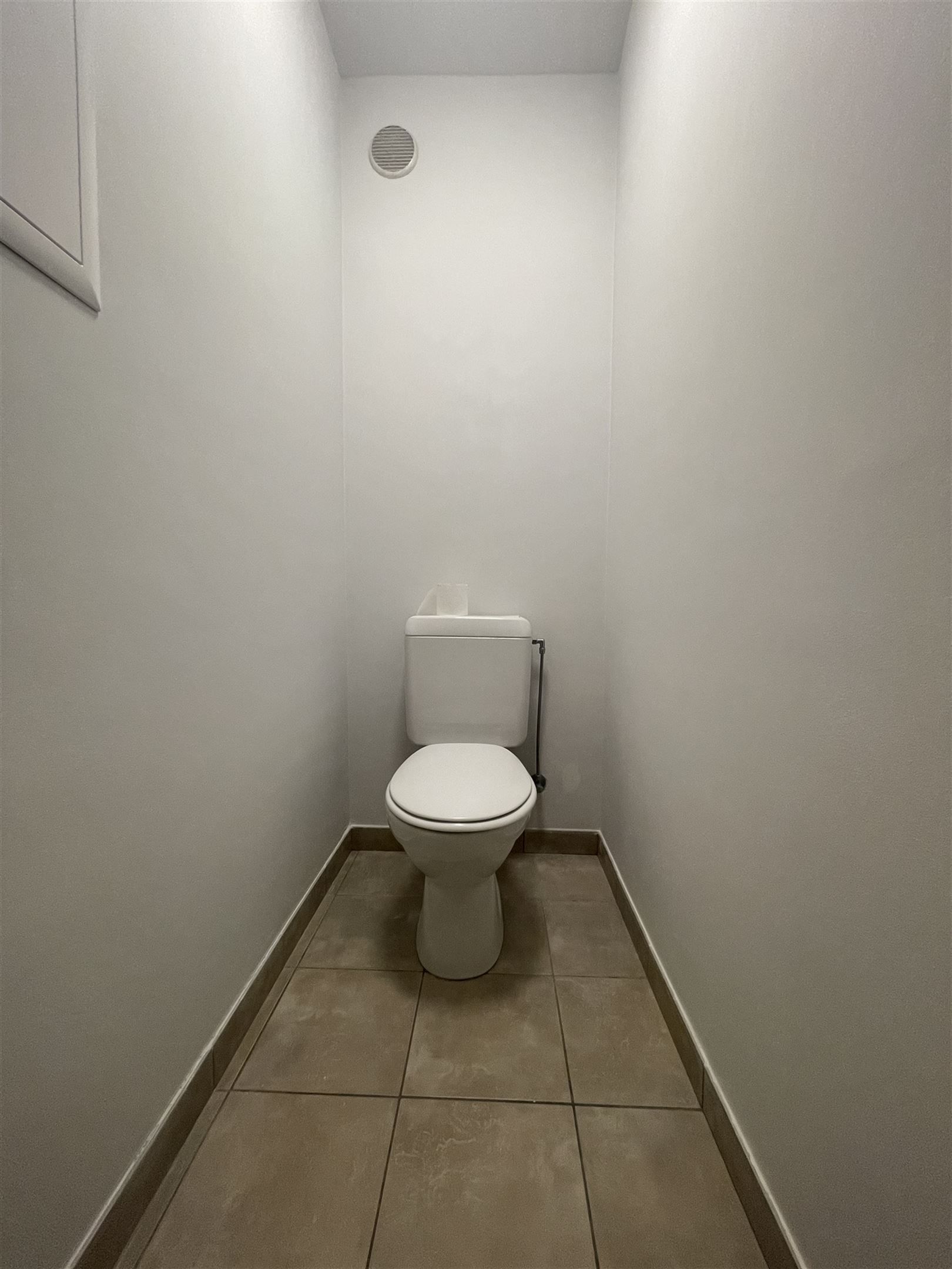Gelijkvloerse appartement  met afgesloten koer  foto 14