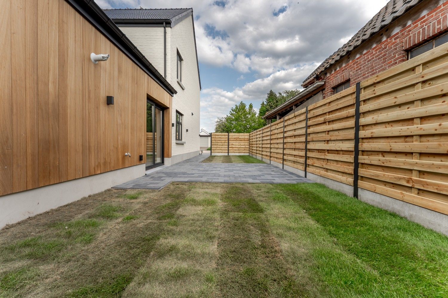 Mooie volledig gerenoveerde woning te Boseind 88 - 3910 Pelt foto 4