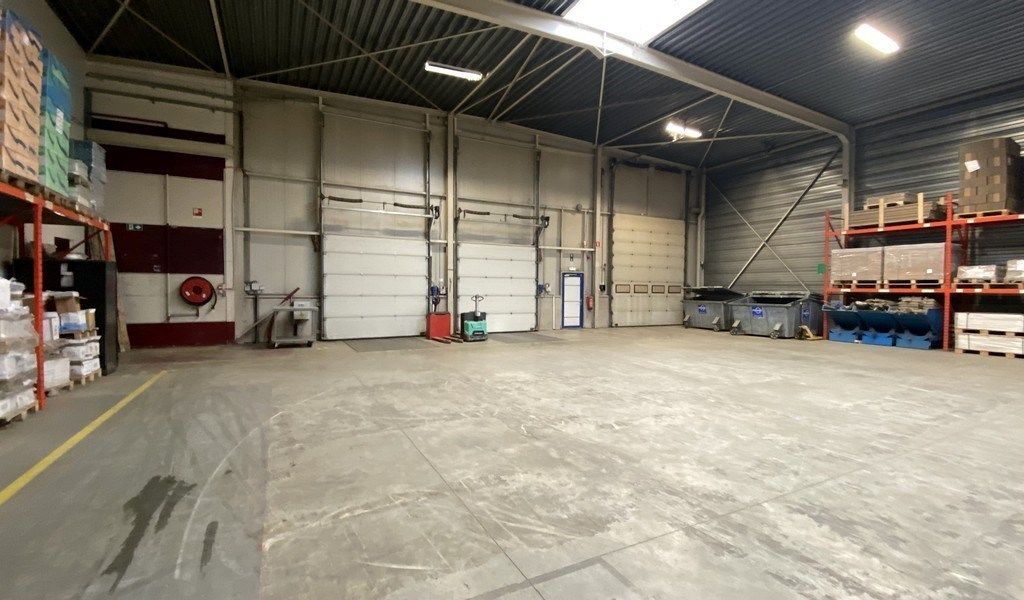 Logistieke loods te huur in I.Z. Krekelenberg Boom foto 3