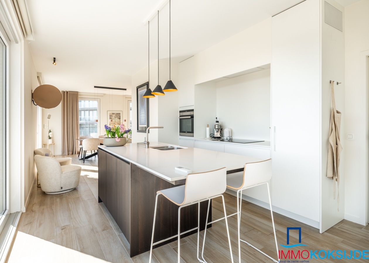 Exclusief penthouse met 3 slaapkamers en zeer ruim zonneterras foto 11