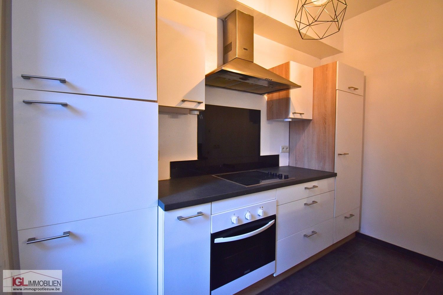 Woning te huur in Sint-Pieters-Leeuw foto 3