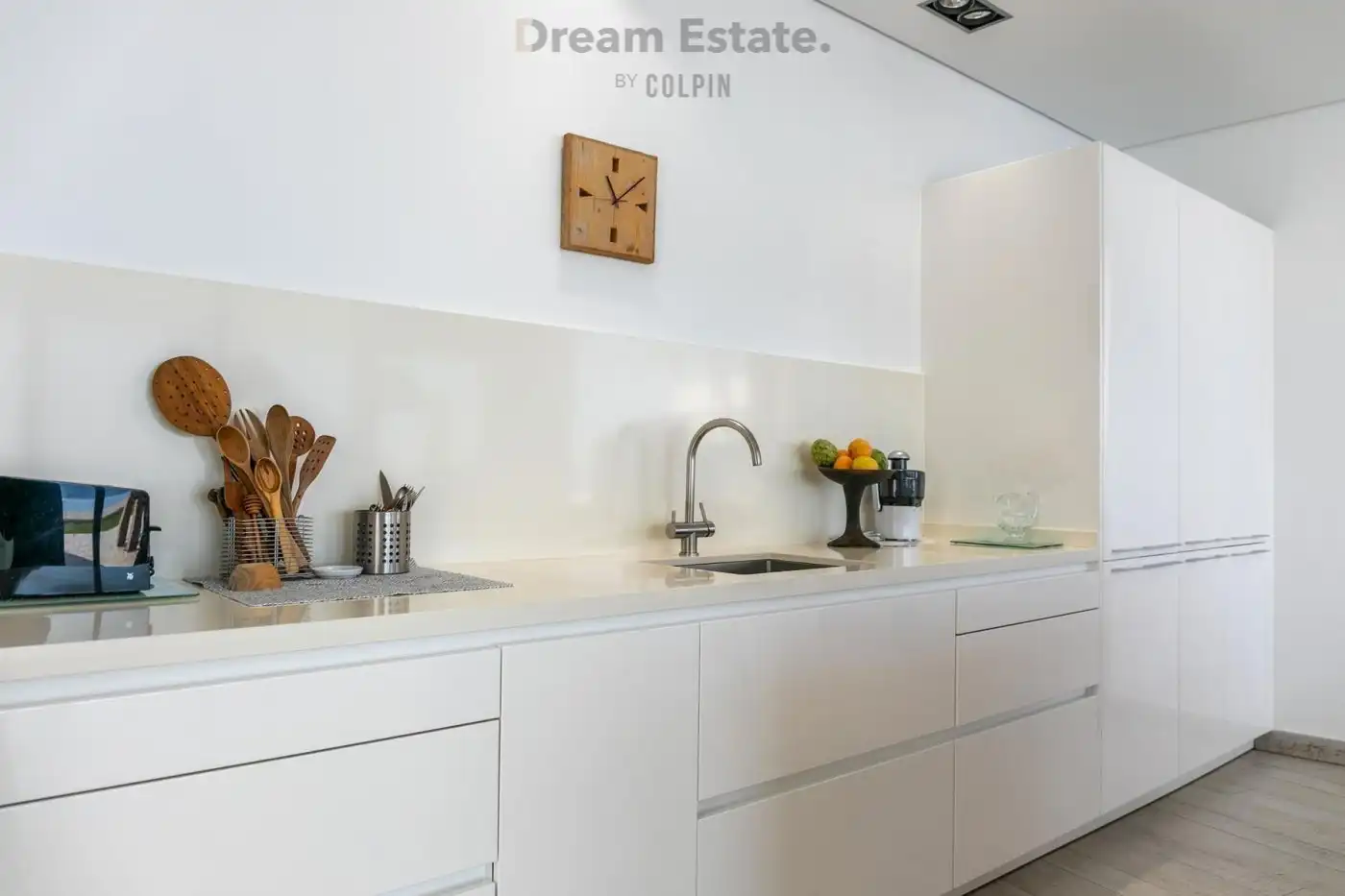 Villa op de eerste lijn foto 9