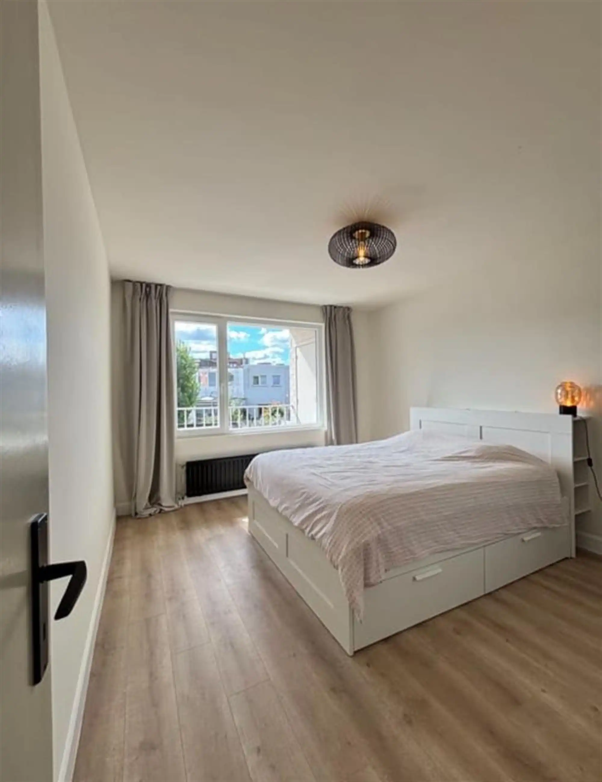 Lichtrijk appartement met zuid terras foto 8