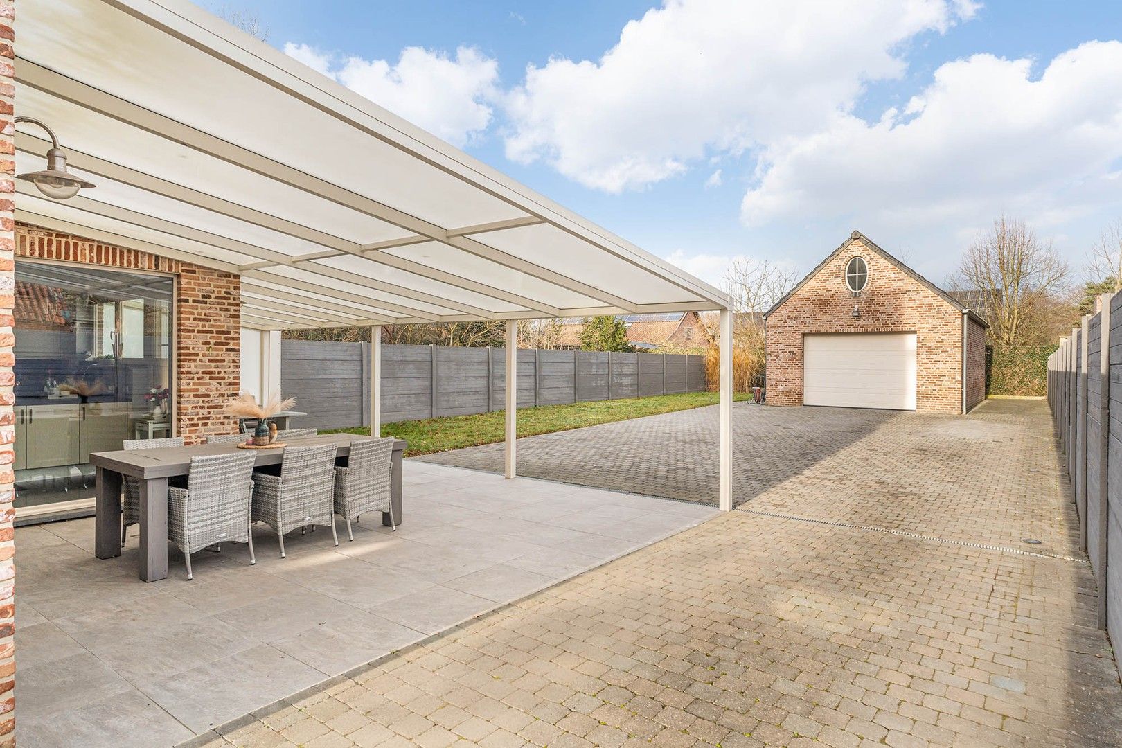 🏡 Instapklare halfopen bebouwing in landelijke stijl te koop in Houthalen-Helchteren (Binnenvaartstraat) foto 3