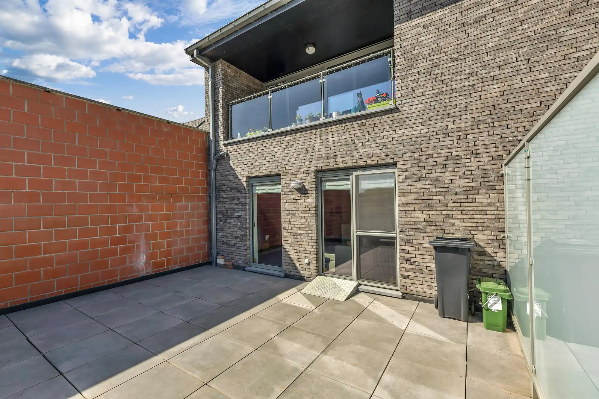 Energiezuinig appartement met groot terras foto 23