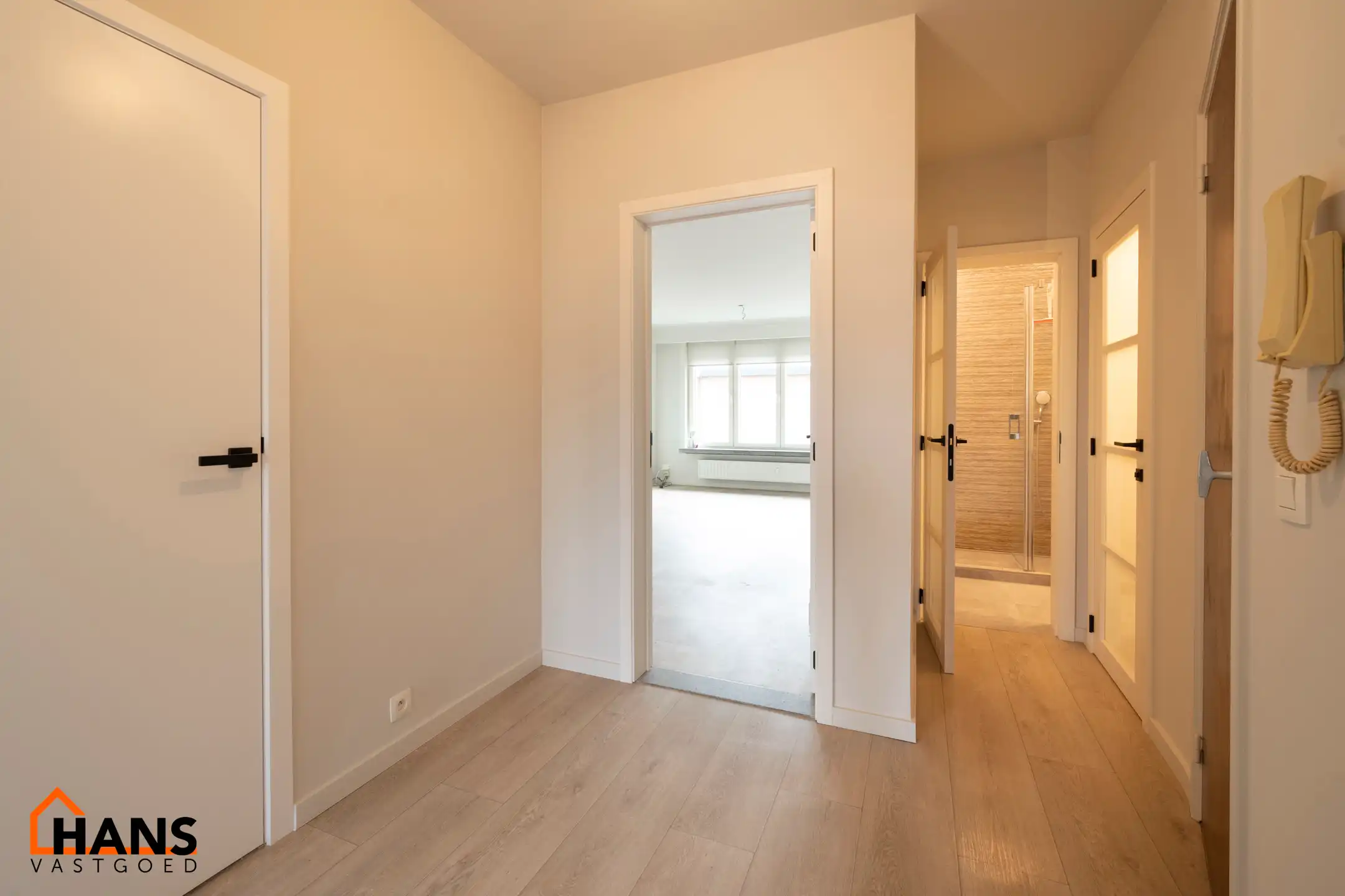 Gerenoveerd appartement  foto 7