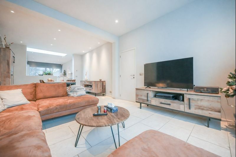 Instapklare eengezinswoning te Izegem foto 7