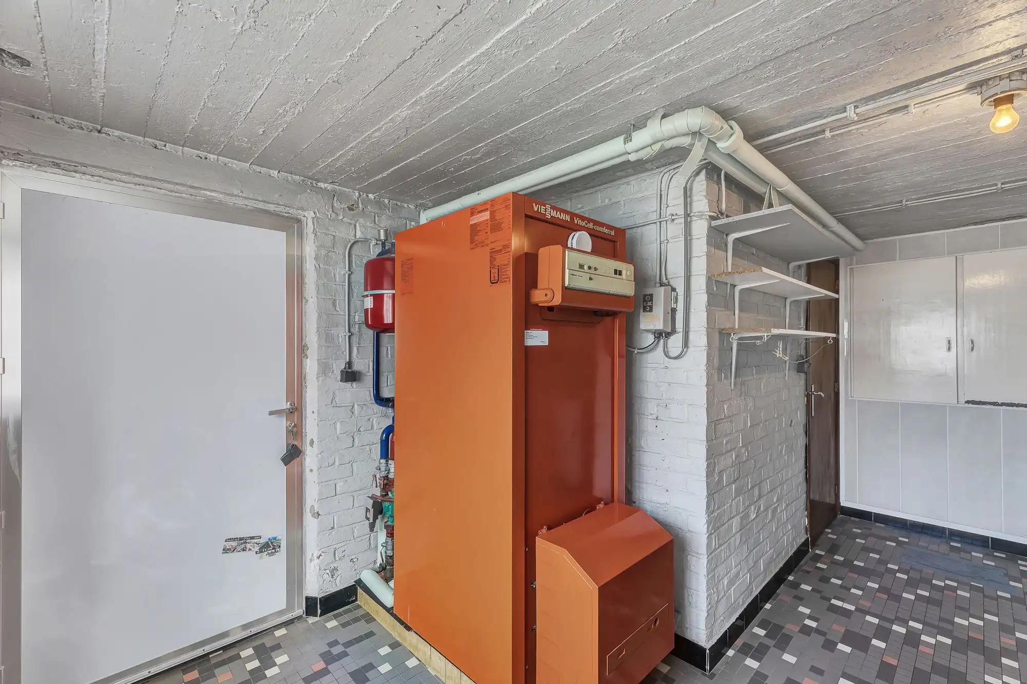 Te renoveren HOB met diverse mogelijkheden op toplocatie foto 14