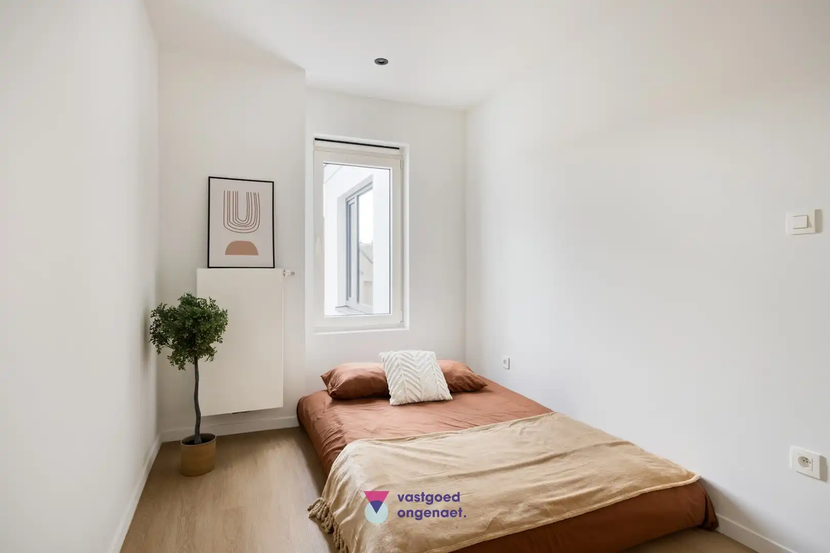 Totaalrenovatie met garage op toplocatie foto 20