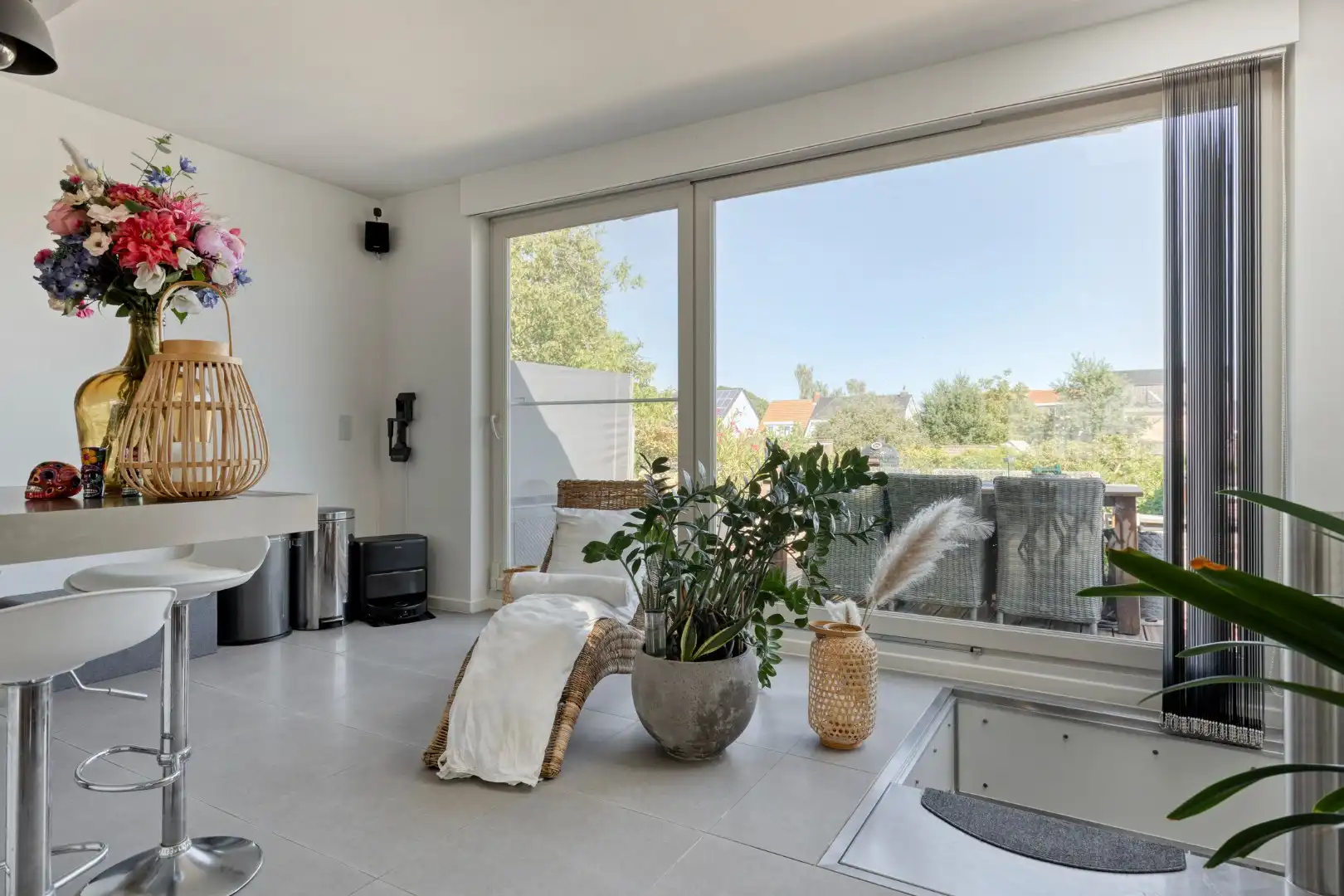 Mooie bel-etage woning van 234 m² bew.opp. op 344 m² grond. foto 11