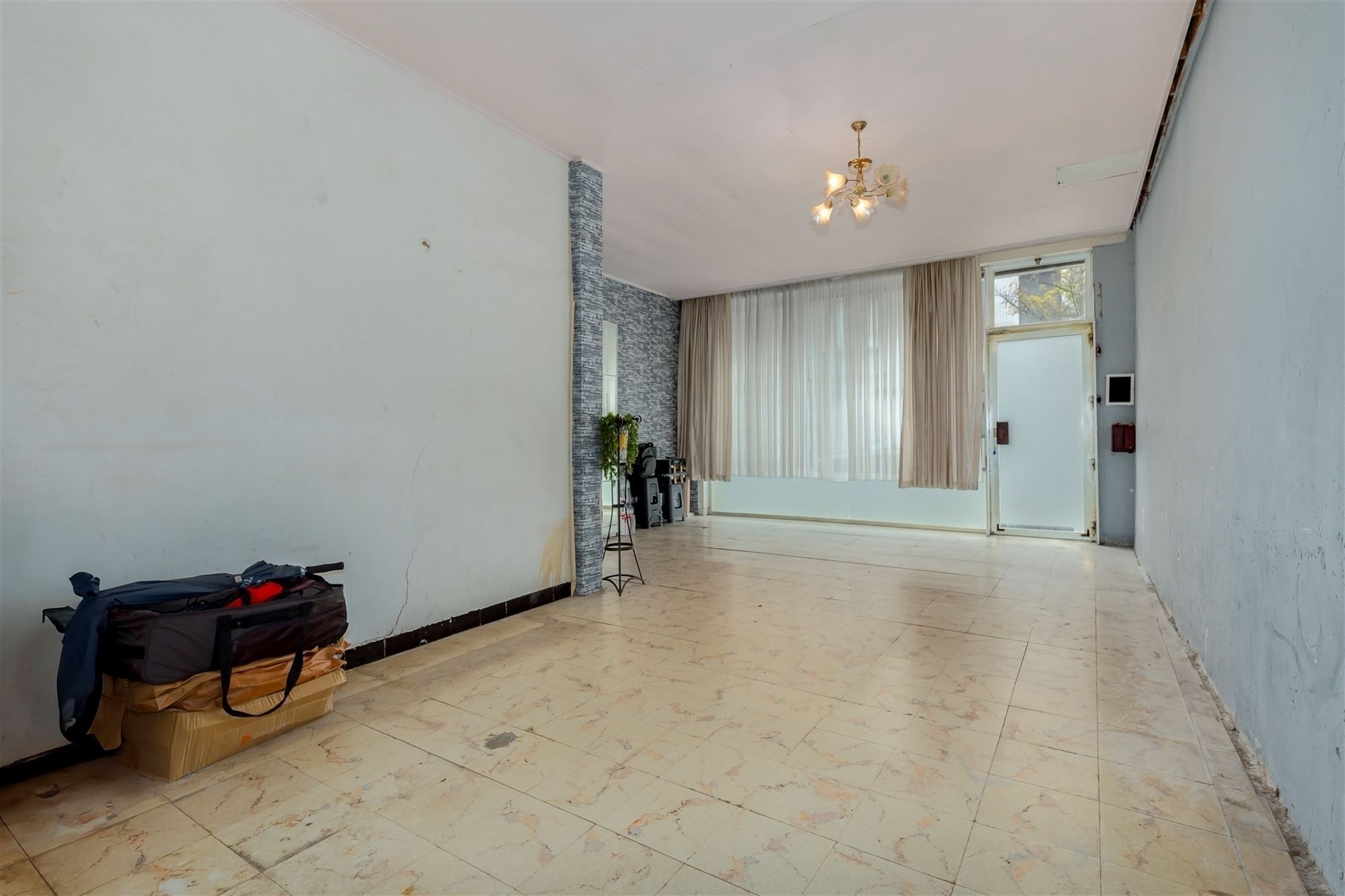 Ruime woning met 4/5 slpk en magazijn  foto 5