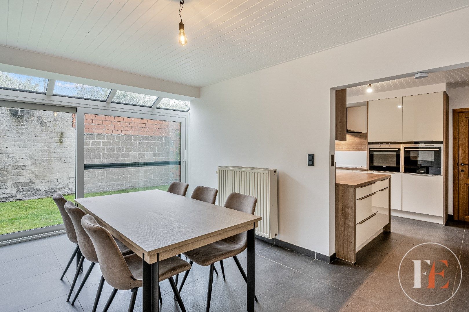 Instapklare woning met tuin foto 7