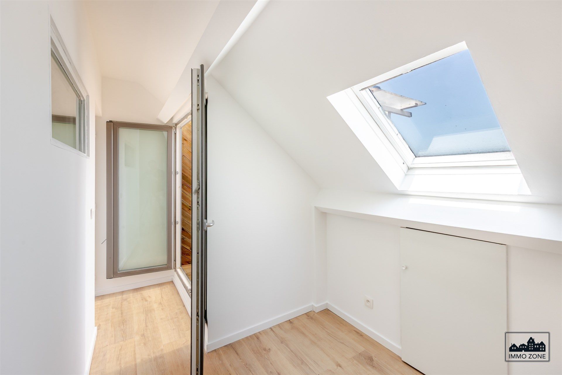 Gerenoveerde woning met 3 slaapkamers in Sint-Niklaas foto 13