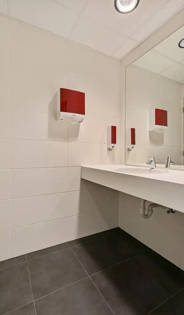 Instapklare kantoorruimte te huur in Businesspark E19 te Mechelen foto 17