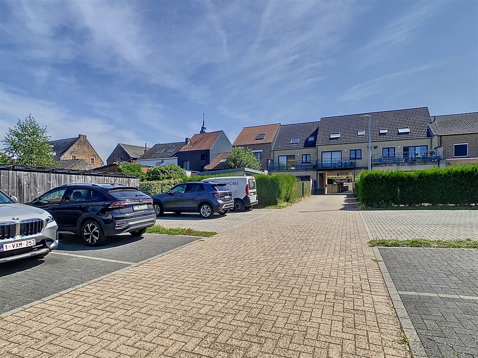 Ruim duplex app met terras, 3 slpks, parkeerplaats foto 34