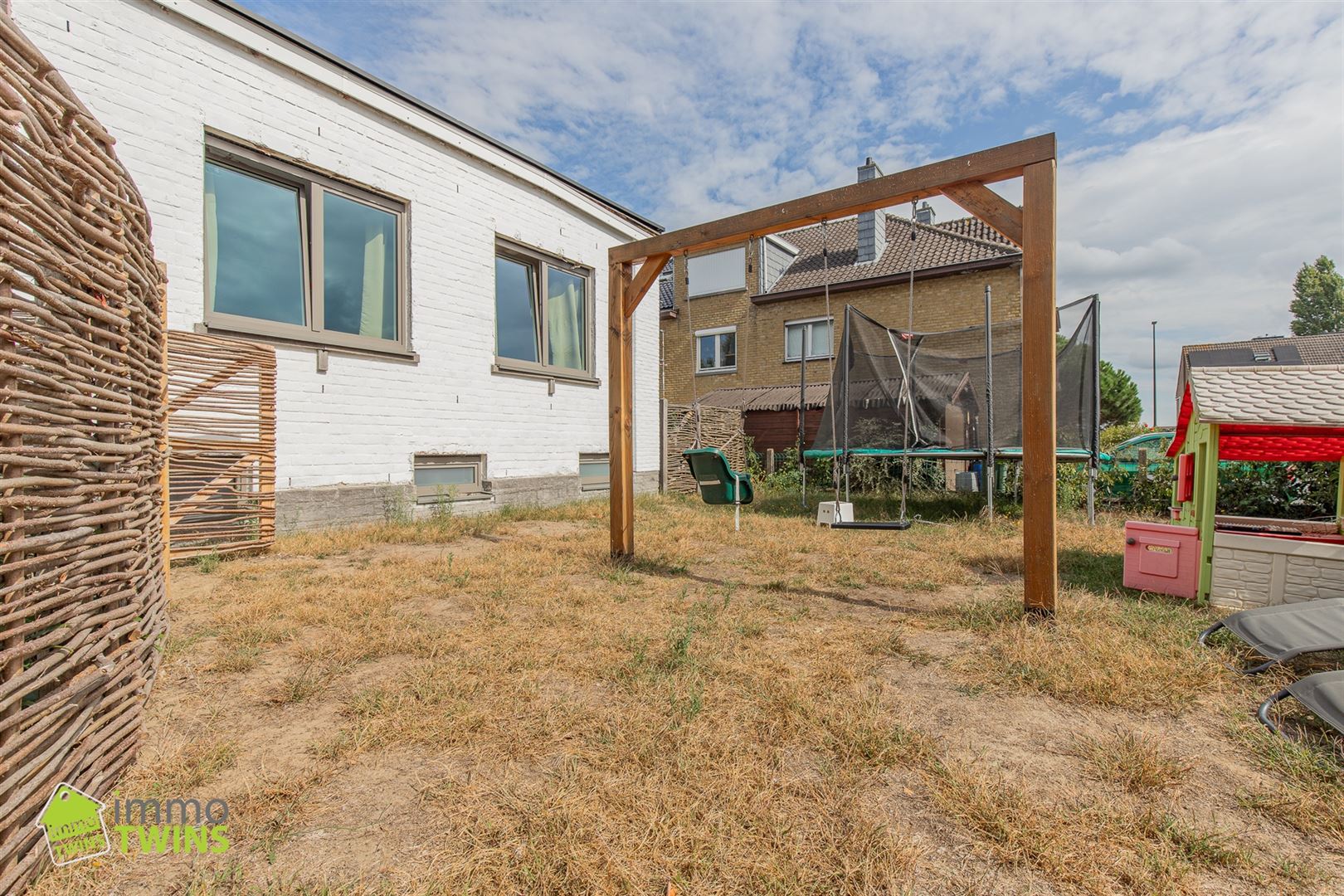 Ruime OB met 4 slaapkamers, garage en tuin te Berlare foto 19