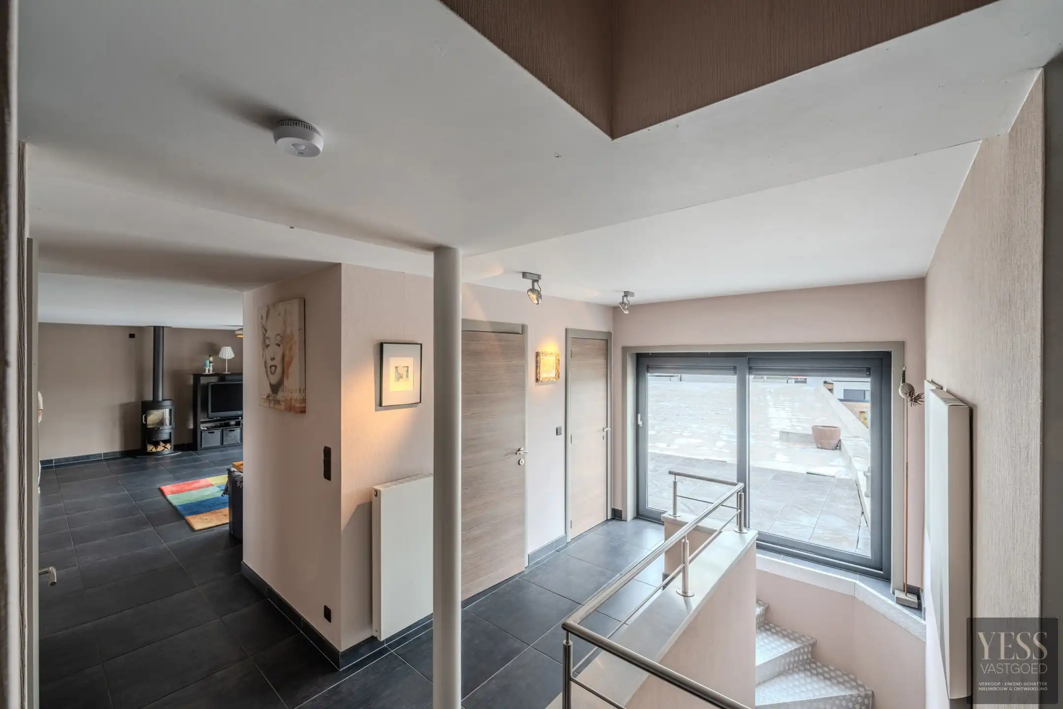 Uniek pand 236m2 bewoonbaar + atelier/winkel/opslag 475m2! foto 12