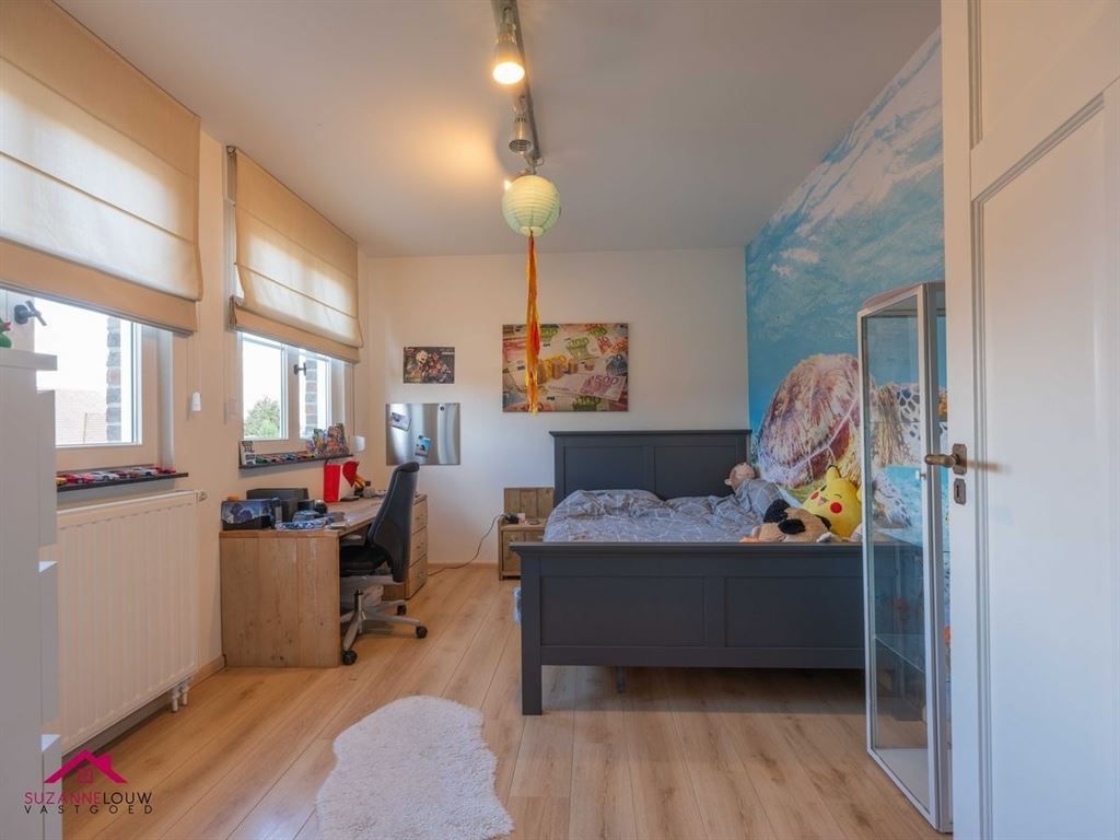 Landelijke villawoning met dubbele vrijstaande garage foto 43