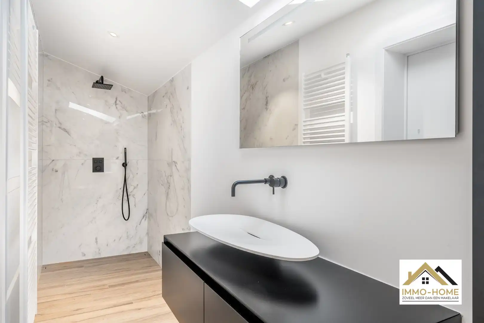 Recent gerenoveerde woning te Lokeren!  foto 10