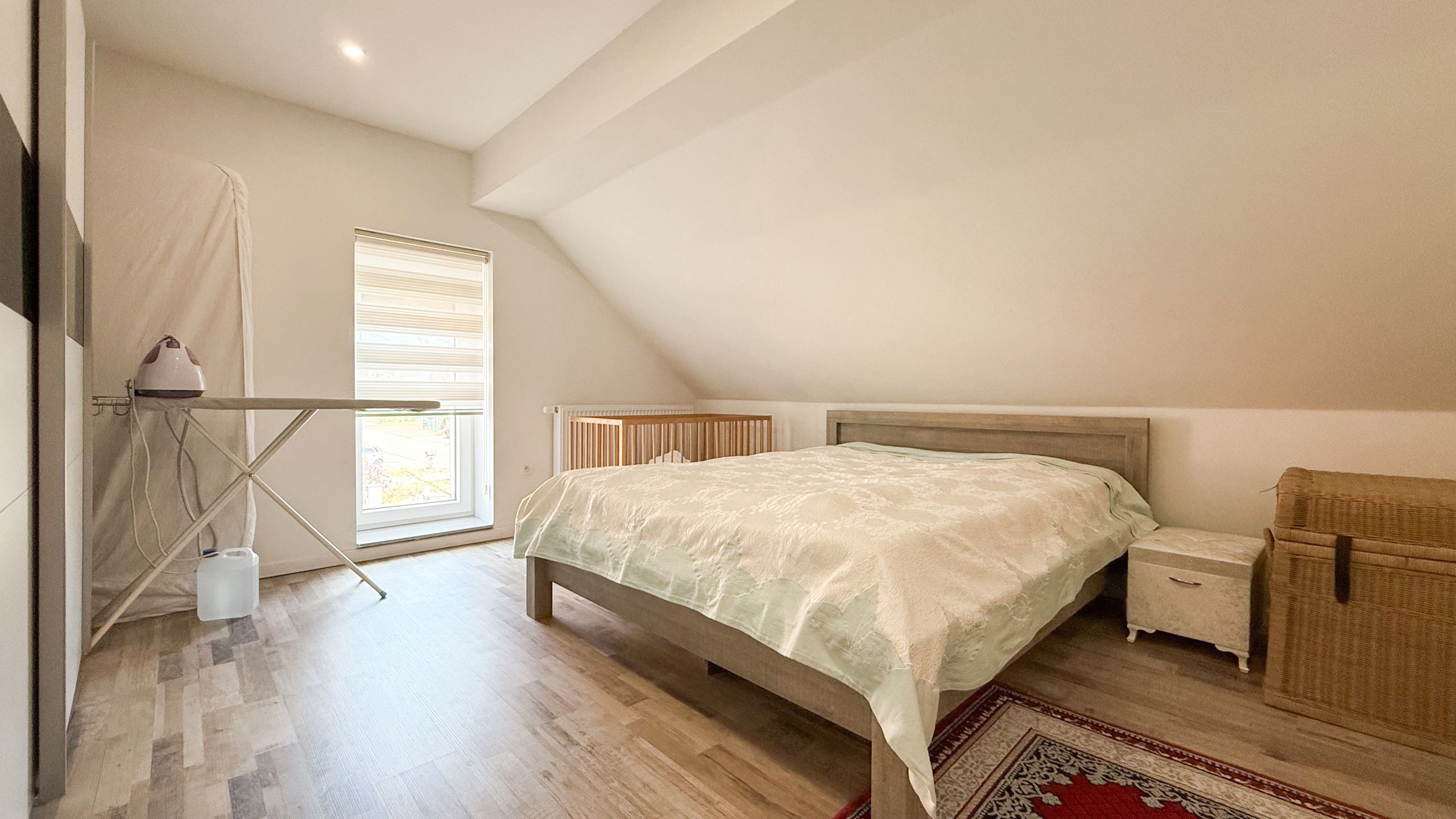 Instapklare, volledig vernieuwde woning met tuin in Beringen foto 15