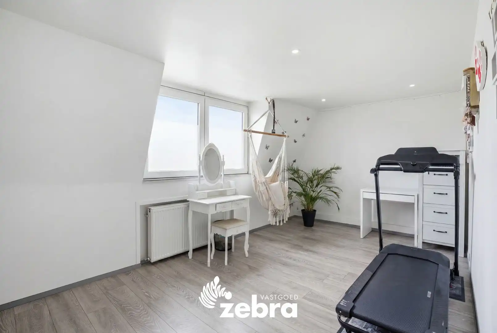 Instapklare woning met EPC-label B nabij centrum Meulebeke! foto 15