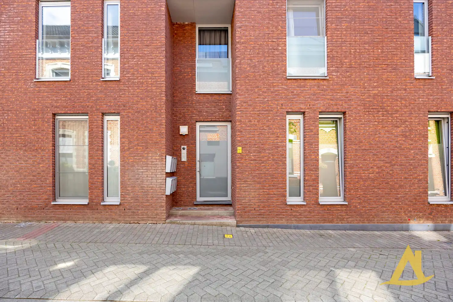 ENERGIEZUINIG APPARTEMENT MET AUTOSTAANPLAATS TE DIEST! foto 25