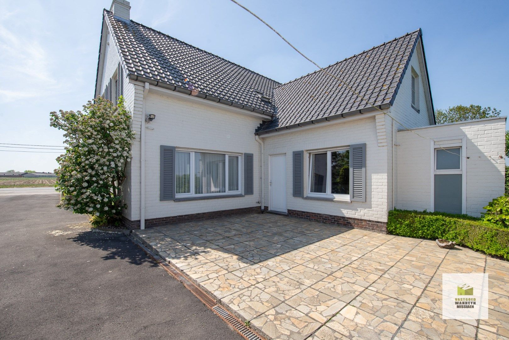 Te renoveren woning met kantoor/toonzaal met grote parking  foto 22