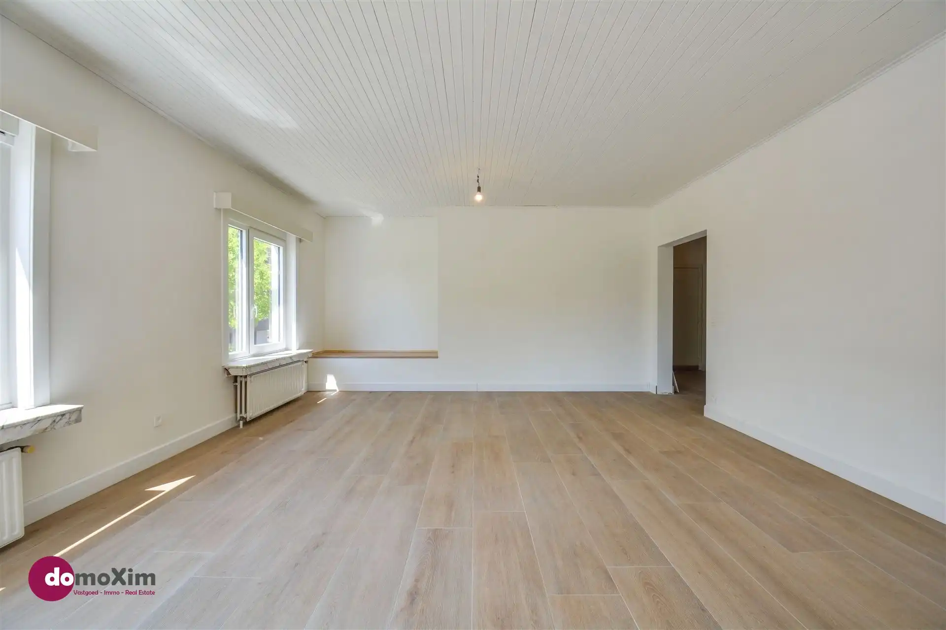 Ruim appartement met 2 slaapkamers gelegen aan de vaart foto 6