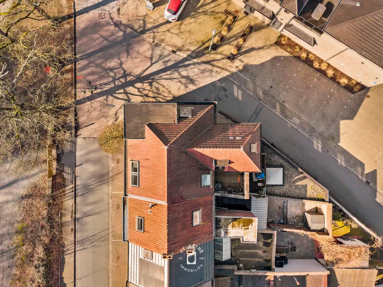 Solide investeringseigendom op toplocatie nabij GERSTJENS - 3 verhuurde appartementen + 2 garageplaatsen foto 18