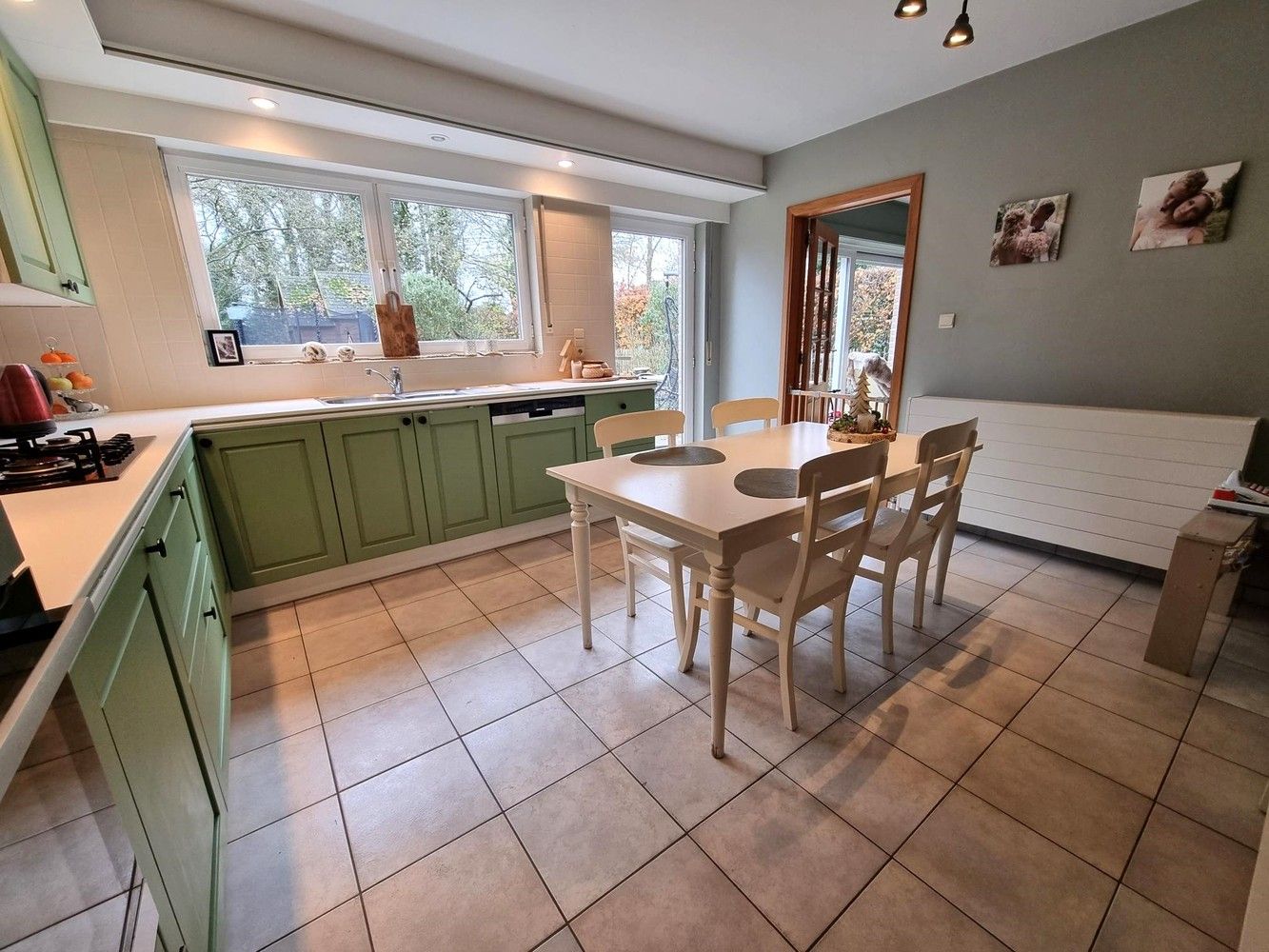 Verzorgde, instapklare woning te Hulshout, 3 slaapkamers, op een zuidgericht perceel van 14a35ca. foto 8