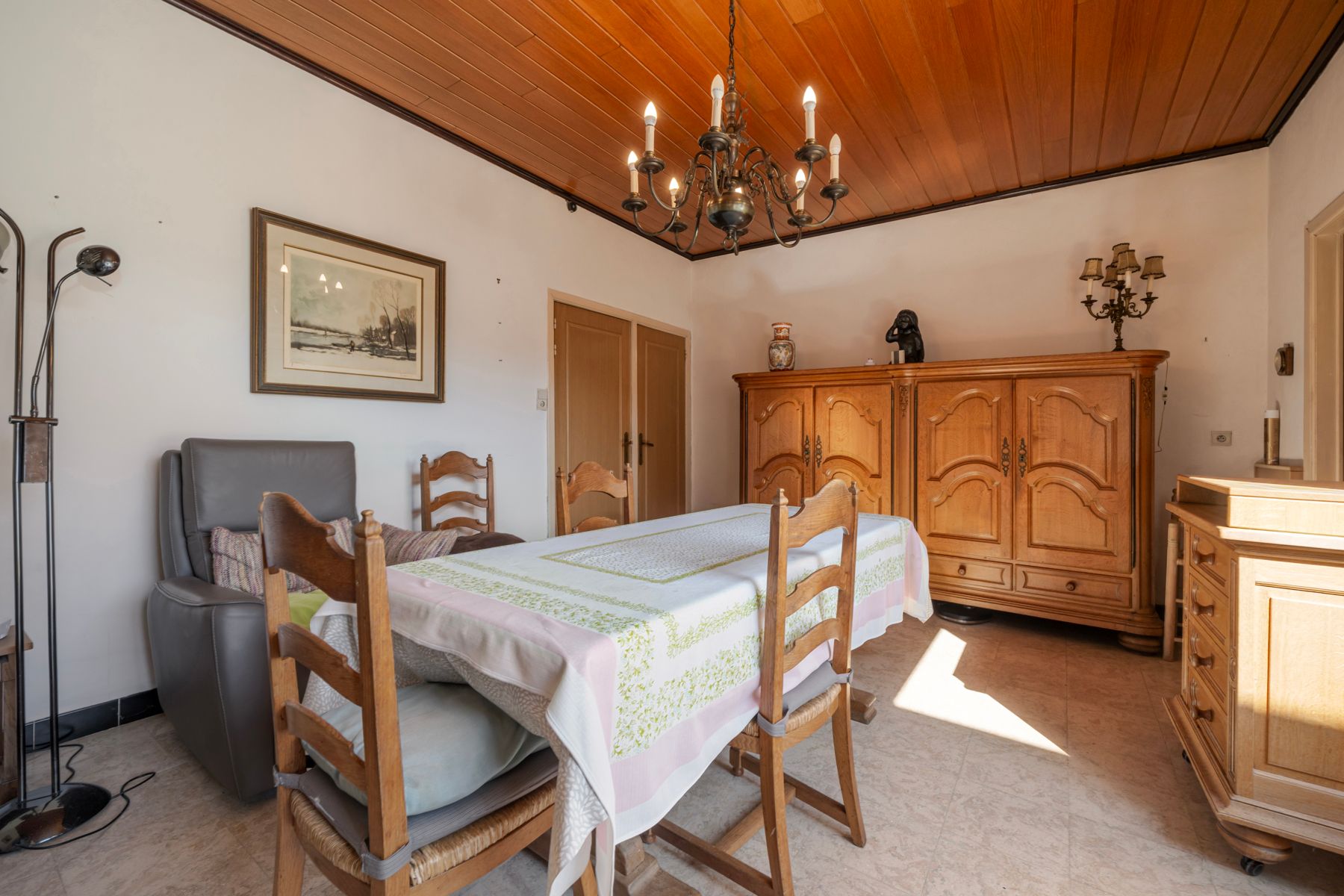 Woning met tuin en doorgang achteraan foto 8