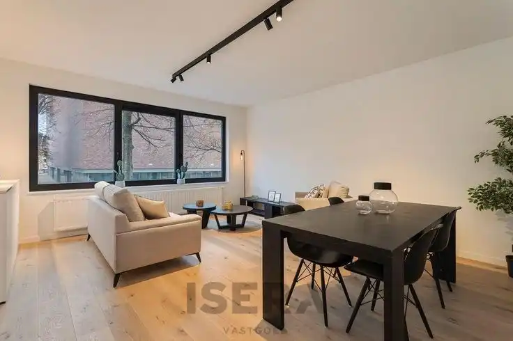 Modern afgewerkt appartement op topligging te Brugge foto 3