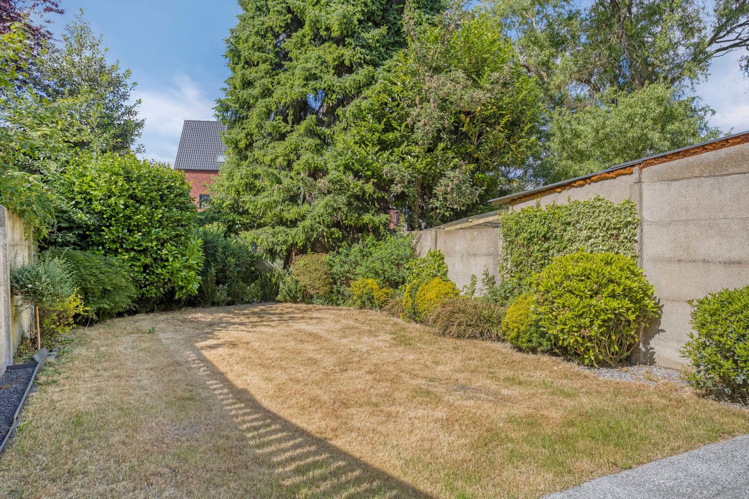 Unieke woning aan het Mertensplein met grote garage, 2 terrassen en tuin! foto 35