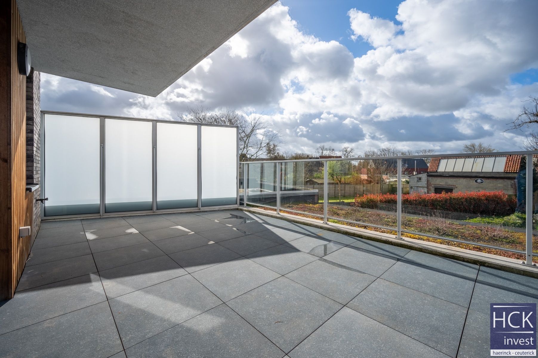 VICHTE - Lichtrijk en energiezuinig appartement met 2 SLPK én ruim terras! foto 8