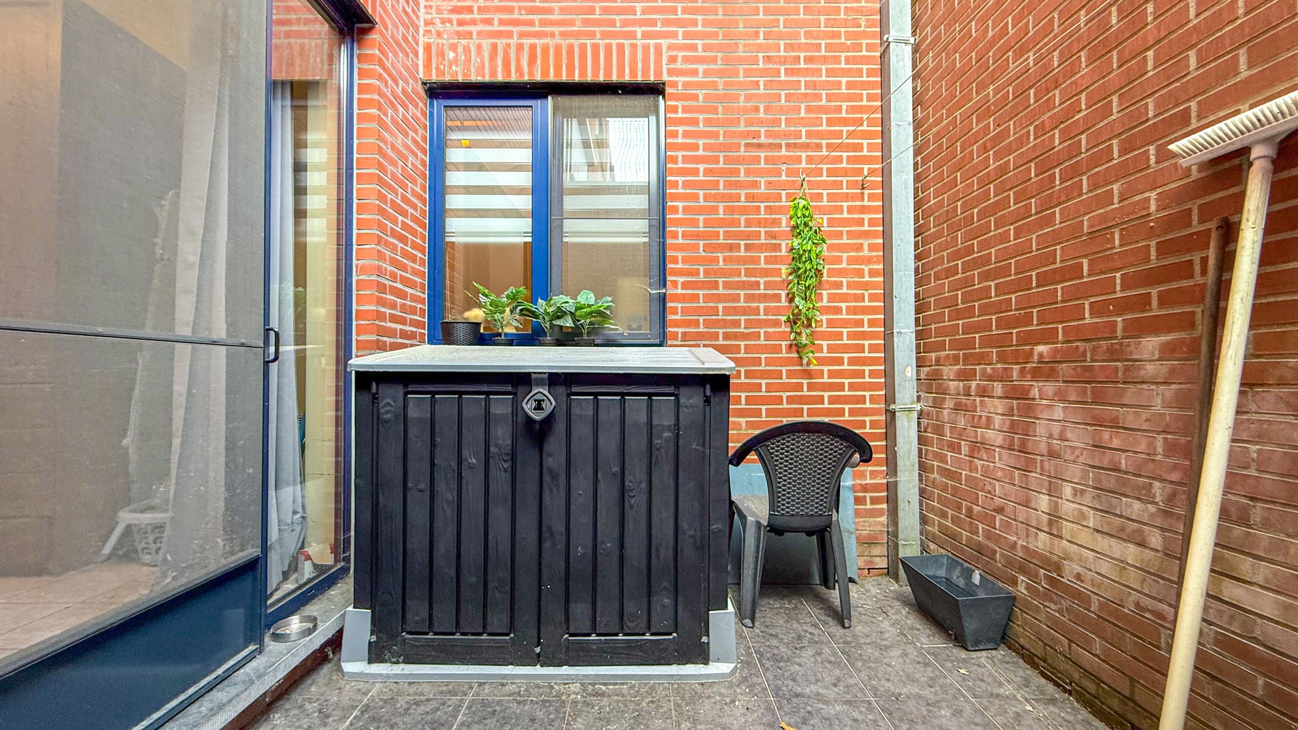 Centraal gelegen appartement met garage! foto 17