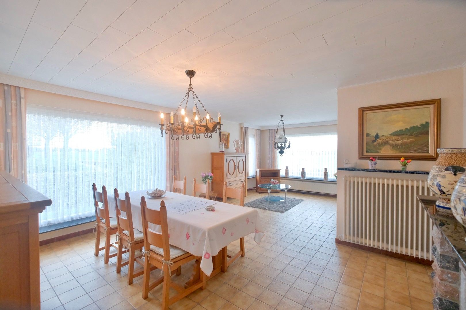 Rustig gelegen bungalow met 3 slpks en garage op 800 m²! foto 9