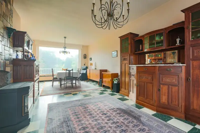 Te moderiseren woning met tuin garage en 3 slaapkamers (meer mogelijk). Sint-Elisabethwijk! foto 4