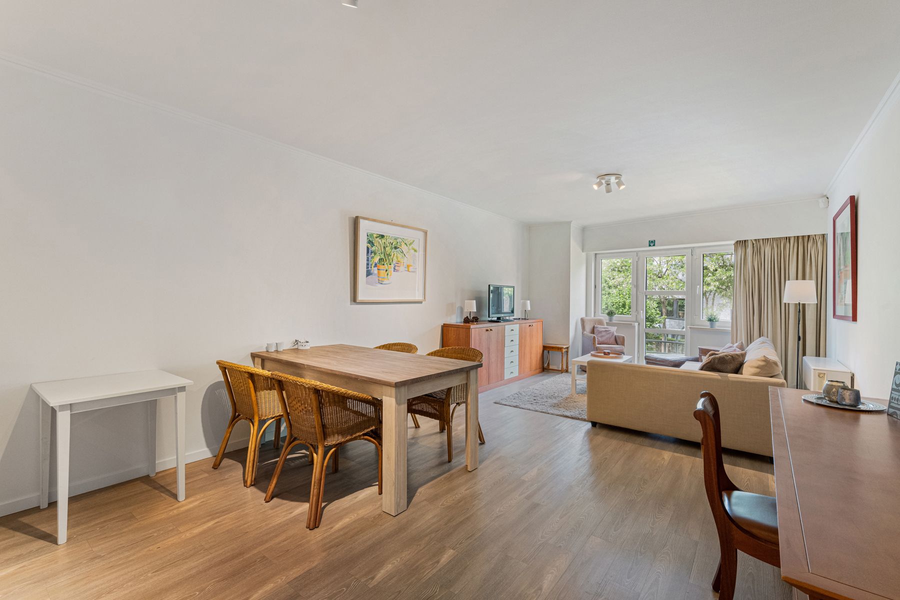 Gerenoveerde serviceflat in residentie Mayflower! foto 2