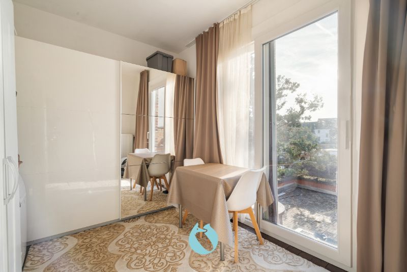 Woning met handels- of praktijkruimte foto 7
