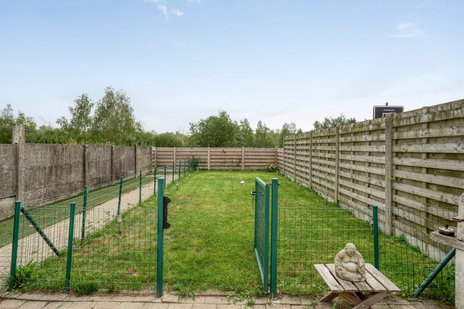 Zeer ruime en instapklare woning met een bew opp van 181 m², 4 ruime slpk's en zeer leuke, zonnige tuin met prachtig uitzicht! foto 24