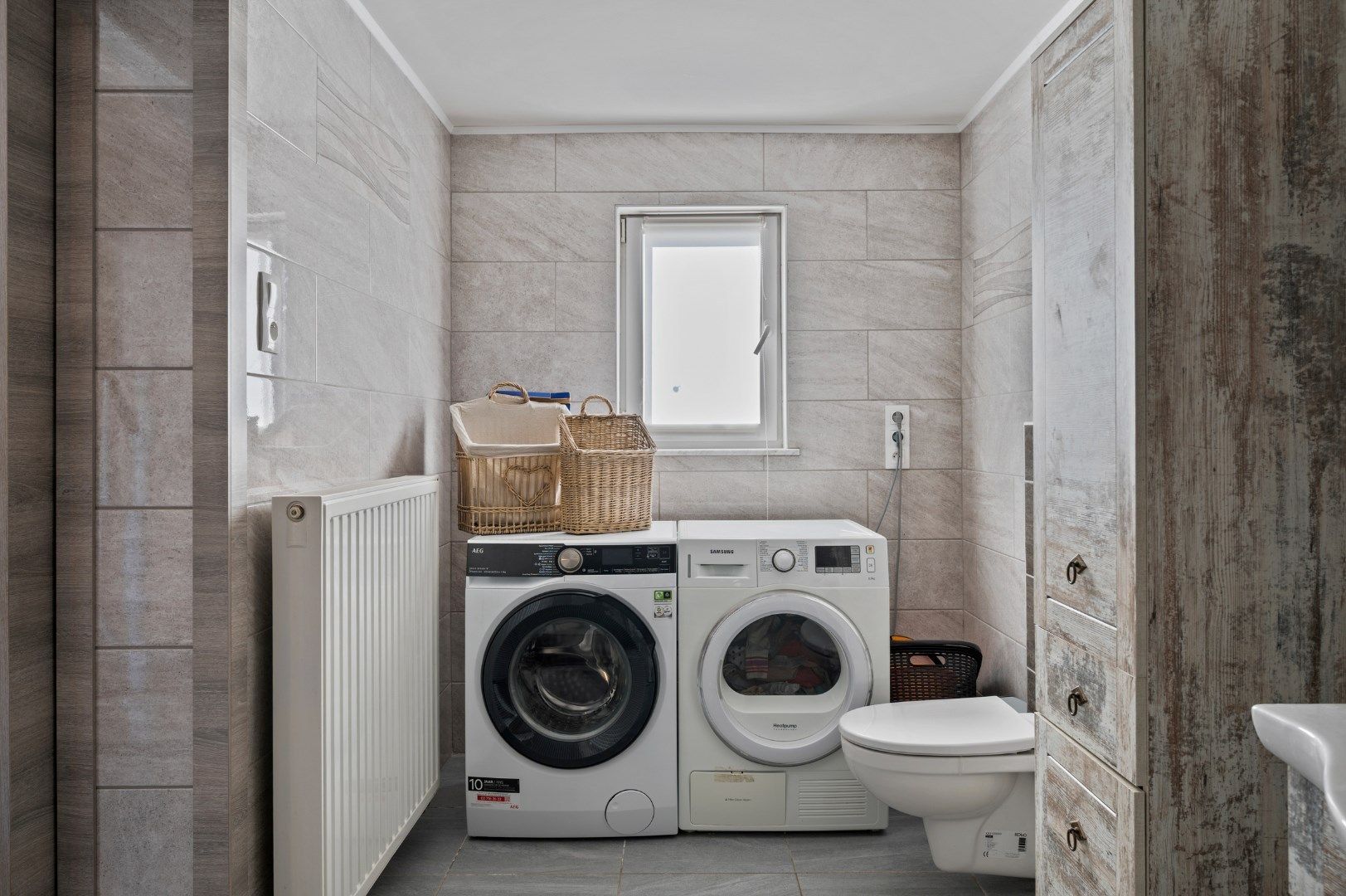 RUIME WONING MET CHARMANTE VOORGEVEL IN HET RUSTIGE ZUIDSCHOTE (IEPER) foto 17