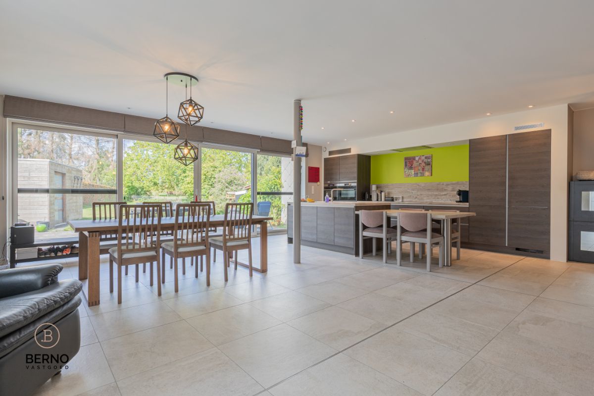 Recente half open bebouwing op 645m2 grond foto 3
