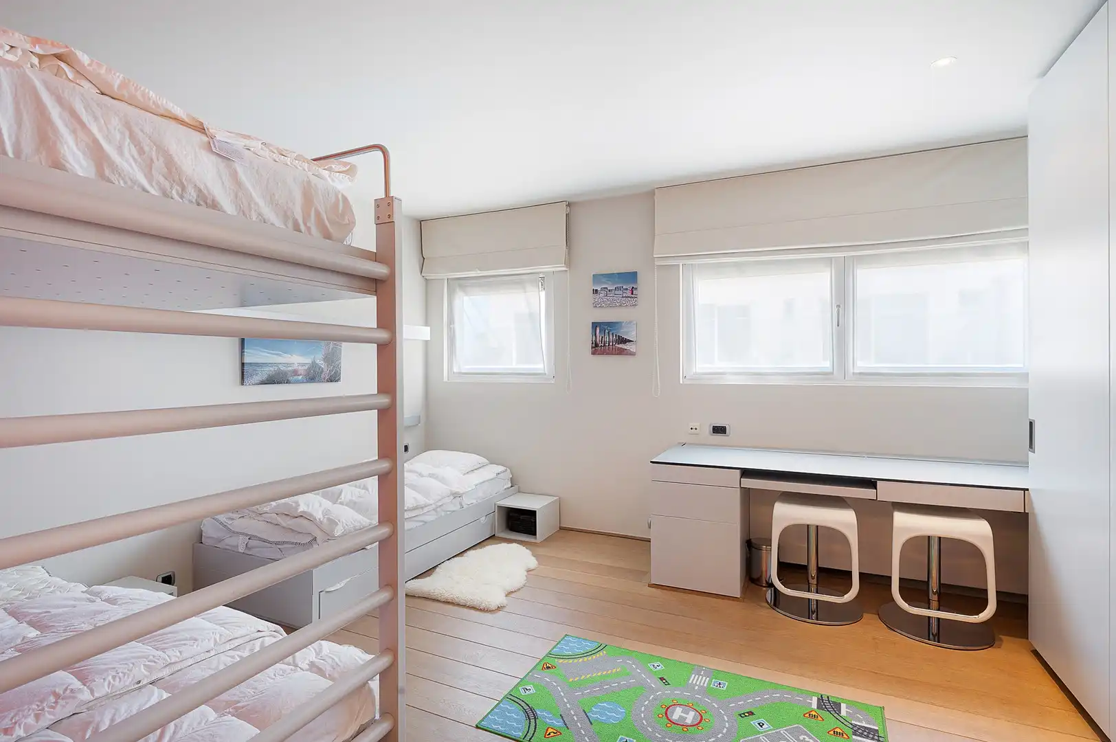 Schitterend hoekappartement in het hart van het Zoute met frontaal zeezicht. foto 22